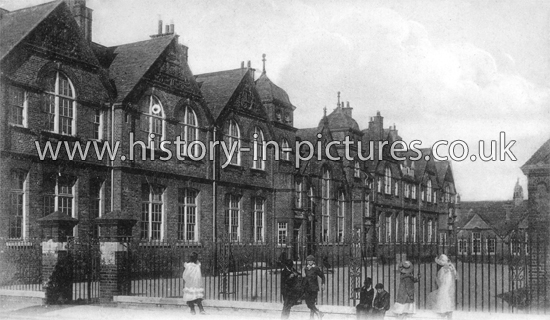 The Schools, Bush Hill Park, Enfield, Middlesex. c.1915.